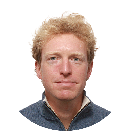 Headshot of wicklow psychotherapist Jonny Darling, an Irish man with blonde hair and blue eyes.